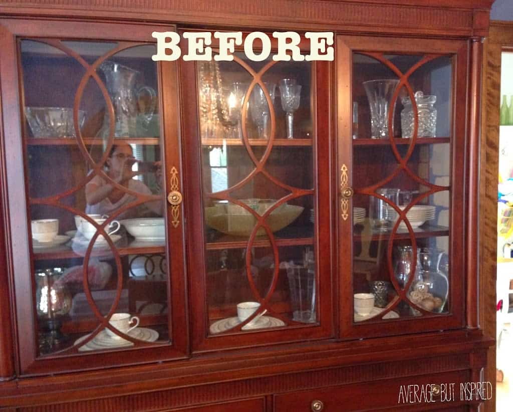 Displaying china in a outlet hutch