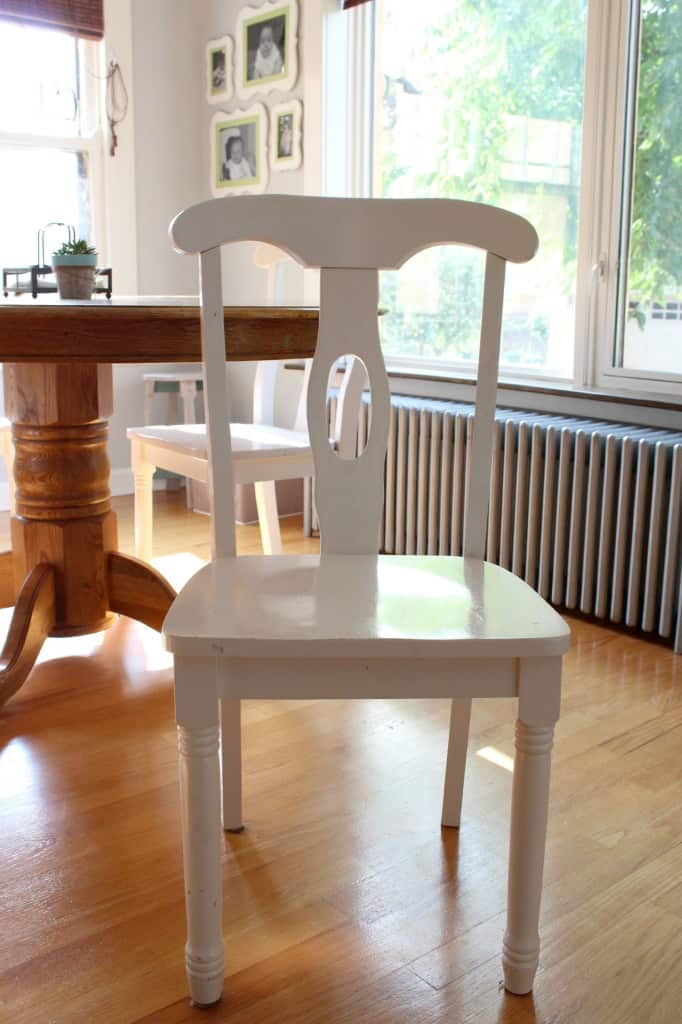 Give old chairs new life by stenciling the seats! It's an easy project that packs a lot of punch and will help make a statement in your home.