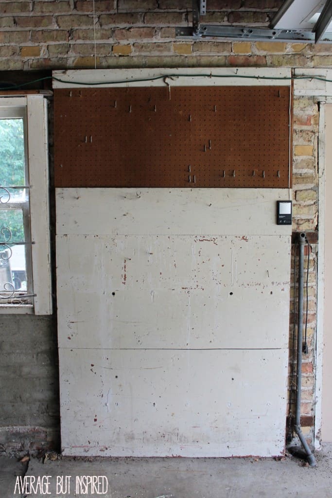 Turn an empty wall into a pegboard creation station for kids! Neatly store art supplies on pegboard up top, and create a chalkboard wall beneath for hours of fun!