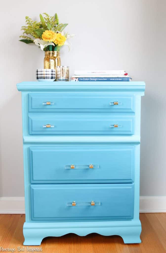 Give an outdated piece of furniture a bold new look! Get all the details on this painted turquoise dresser makeover right in this post!