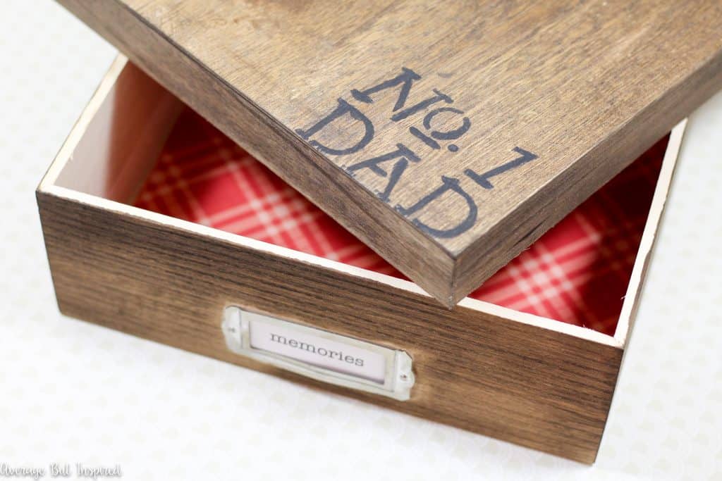 A Memory Box is a great DIY Father's Day Gift! It's a wonderful place for dads to store the treasures their kids make for, and give to, them. Plus it's simple to make and inexpensive!