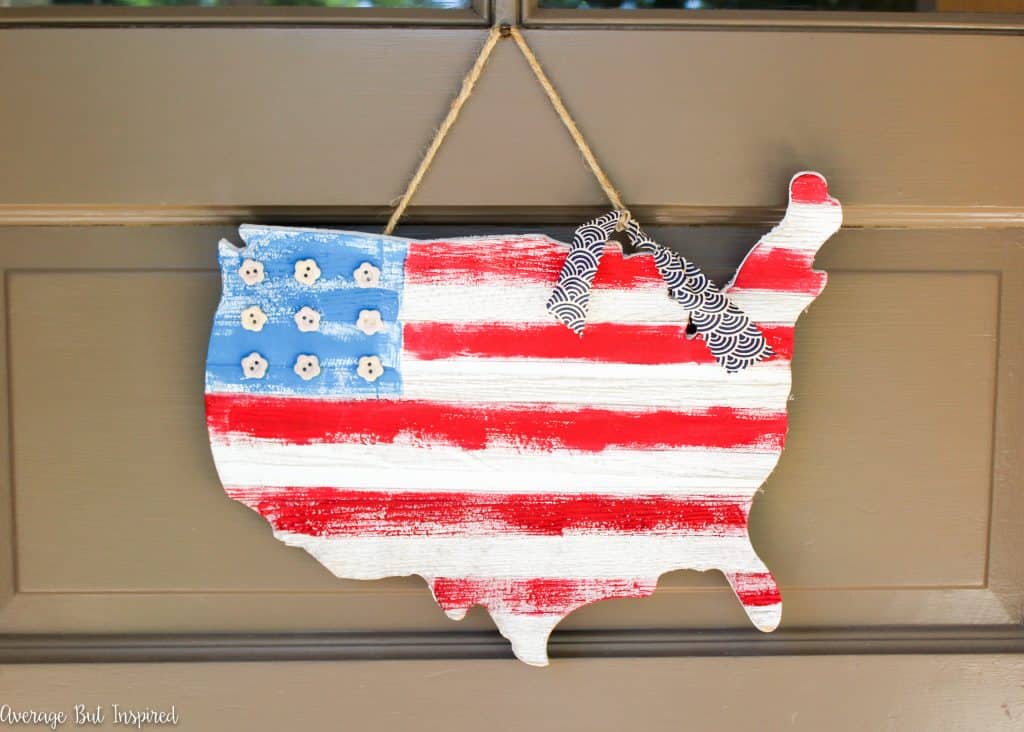 Show your patriotism with this cute USA Wooden Flag Map Door Hanger project! It's an easy DIY that's perfect for the Fourth of July.