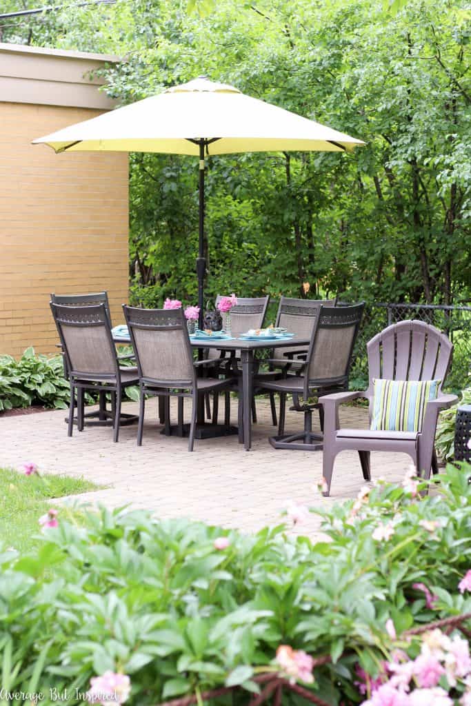 A small backyard can be large on style! Visit my urban backyard patio as part of the Garden Tour Blog Hop and see how I make the most of my small space.