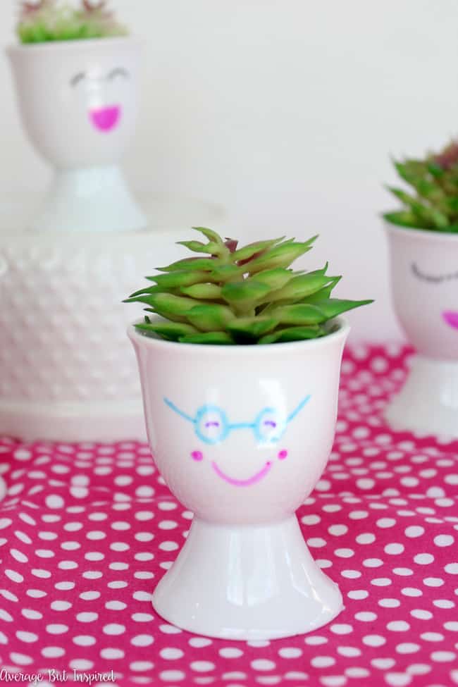 Use egg cups and sharpies to make adorable mini succulent planters. Get the full tutorial here!