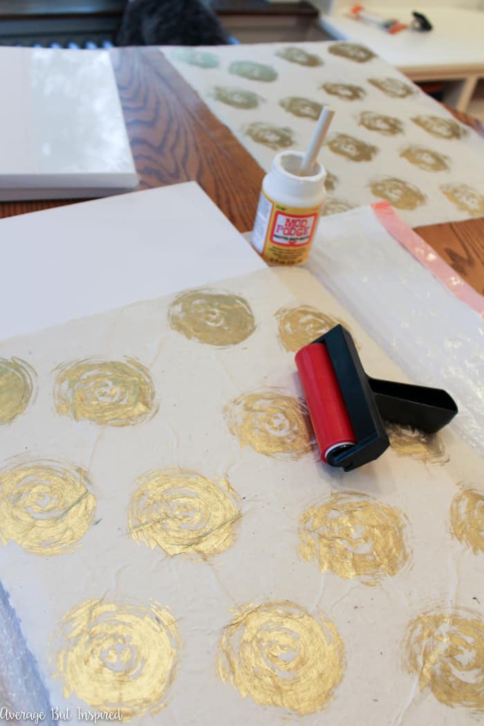 Making Bubbles with Mod Podge  Diy canvas art painting, Painting art  projects, Art painting