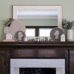 Cozy Winter Mantel Decorating Ideas