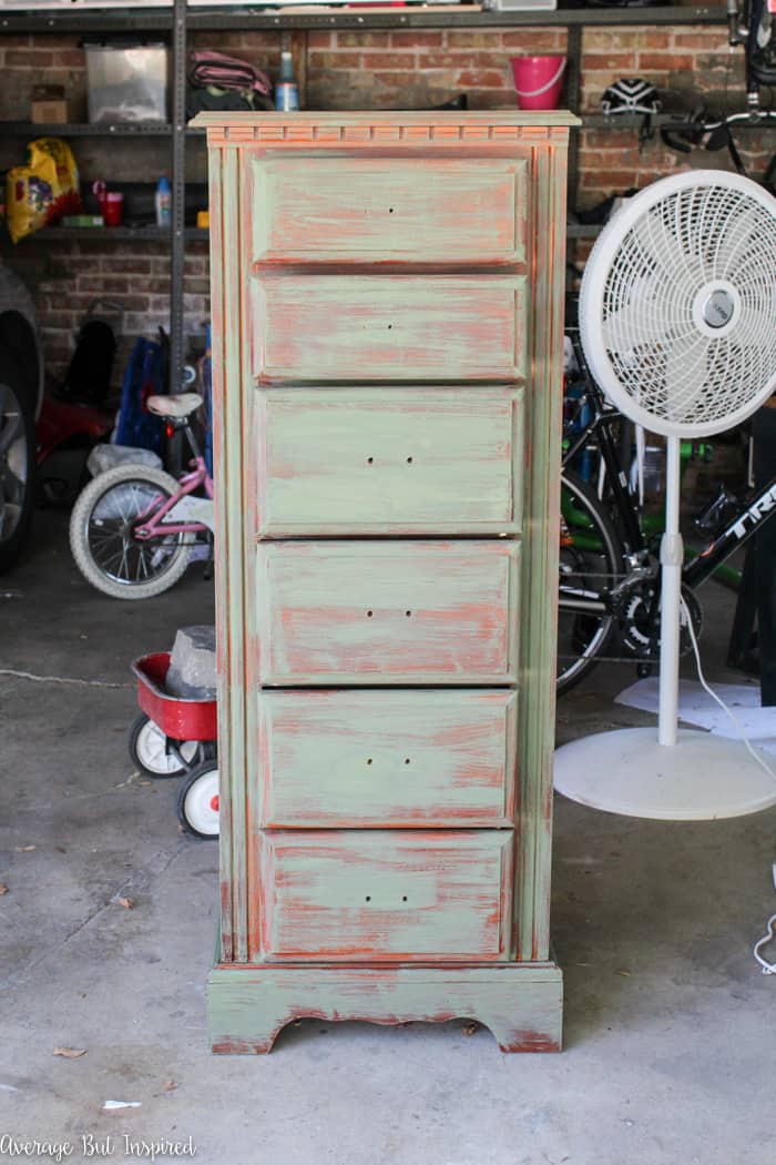 So pretty! Learn to create a denim faux finish for furniture with this furniture painting technique post! Layered chalk paint and dark wax create this moody blue denim faux finish look.