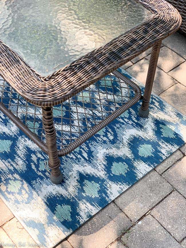 To Clean An Outdoor Rug Without Bleach, How To Get Mold Off Of Outdoor Rug