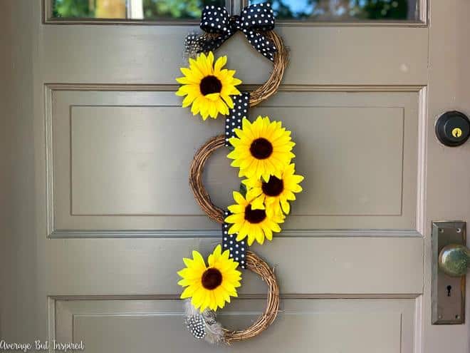 How to Make a Sunflower Wreath, New Wreath Frame, Wreath Making for  Beginners 