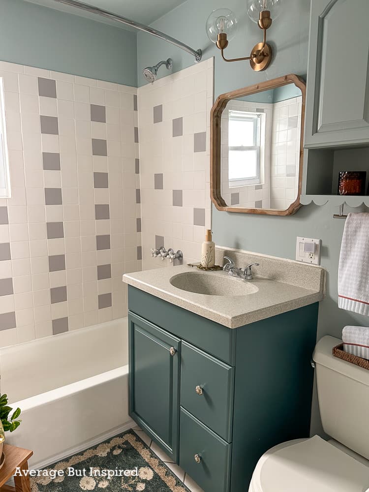 Cozy Cottage Bathroom with Vintage Charm