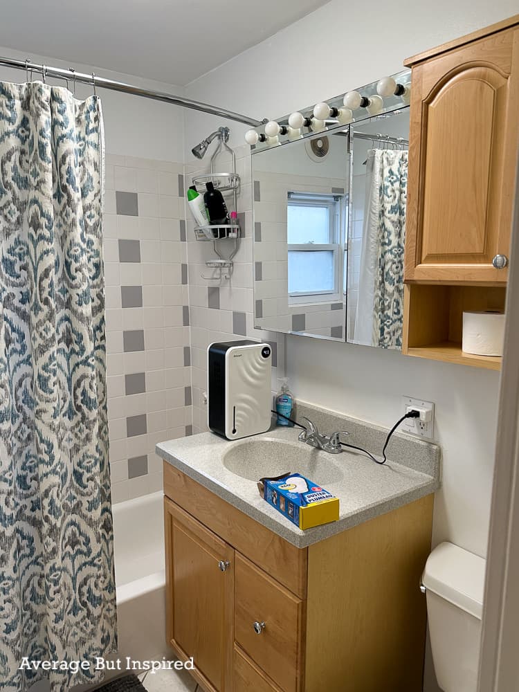 This is the main bathroom in the lake cottage. It was dated and needed a refresh to make it feel like a pretty but cozy cottage bath.
